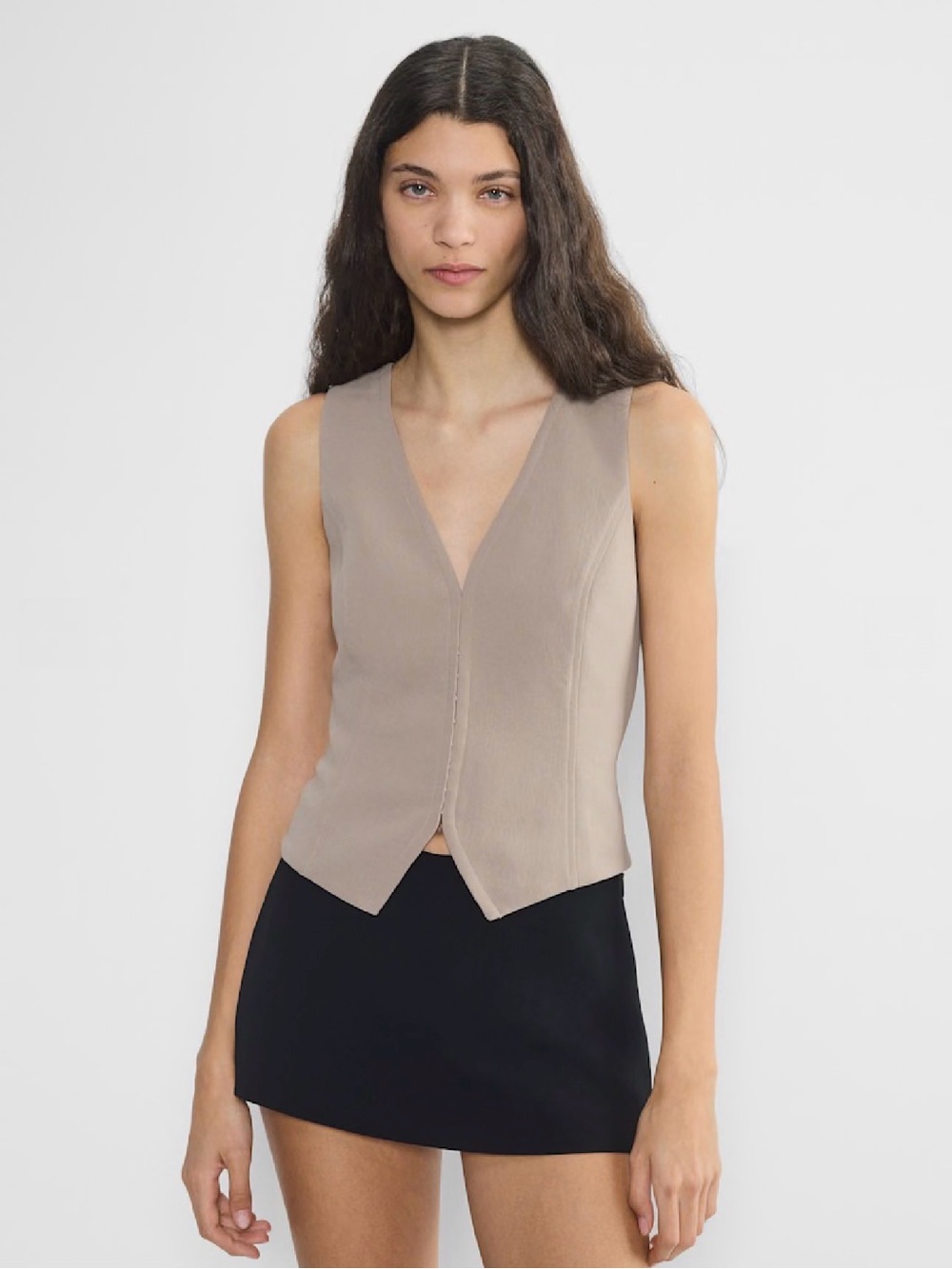 EUC ARITZIA x WILFRED - Nomad Taupe Attire Vest, 8 - Picture 2 of 2